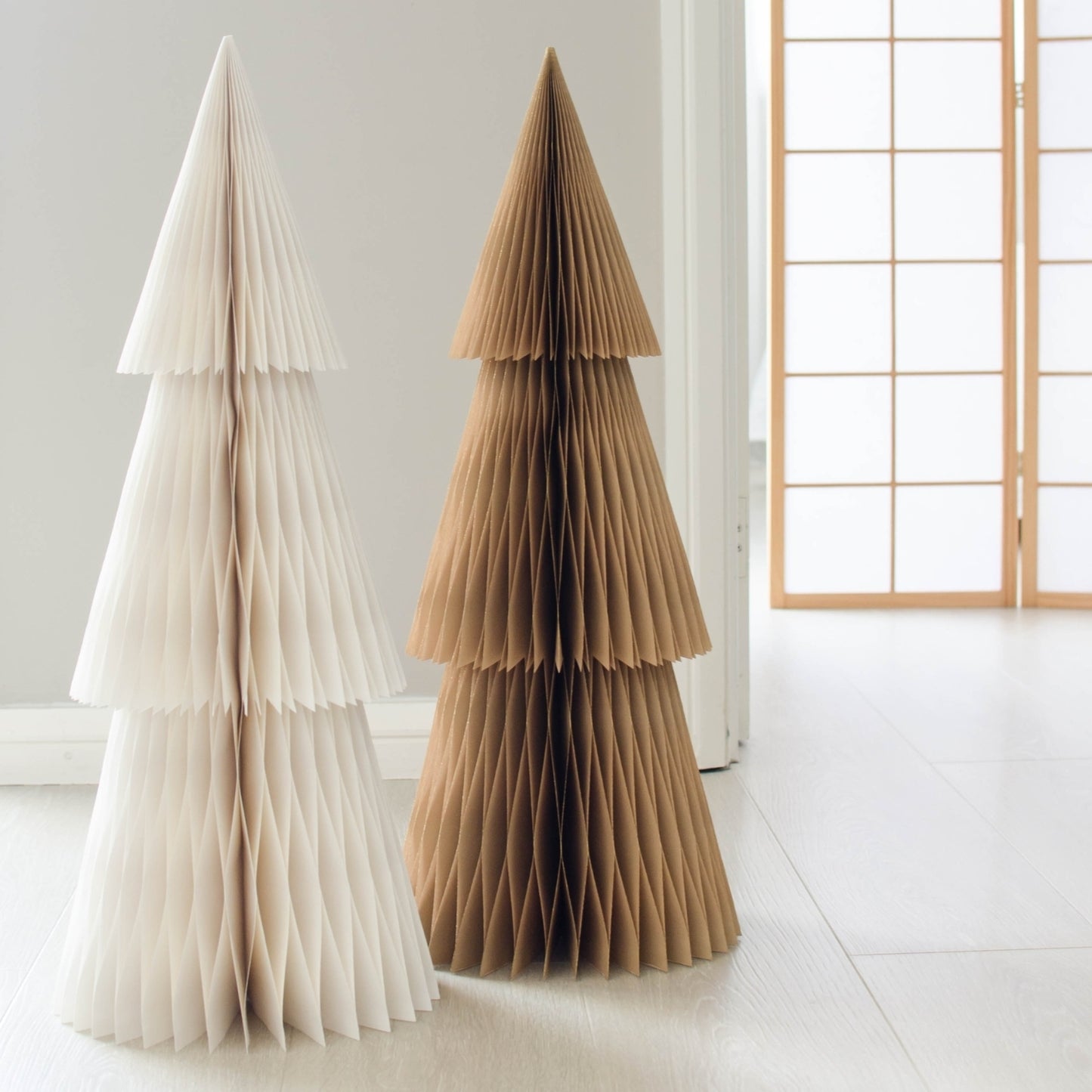 Deluxe Tree Standing