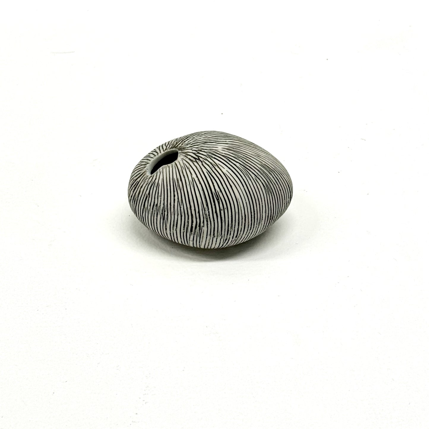 Mini Handlined Bud Vase